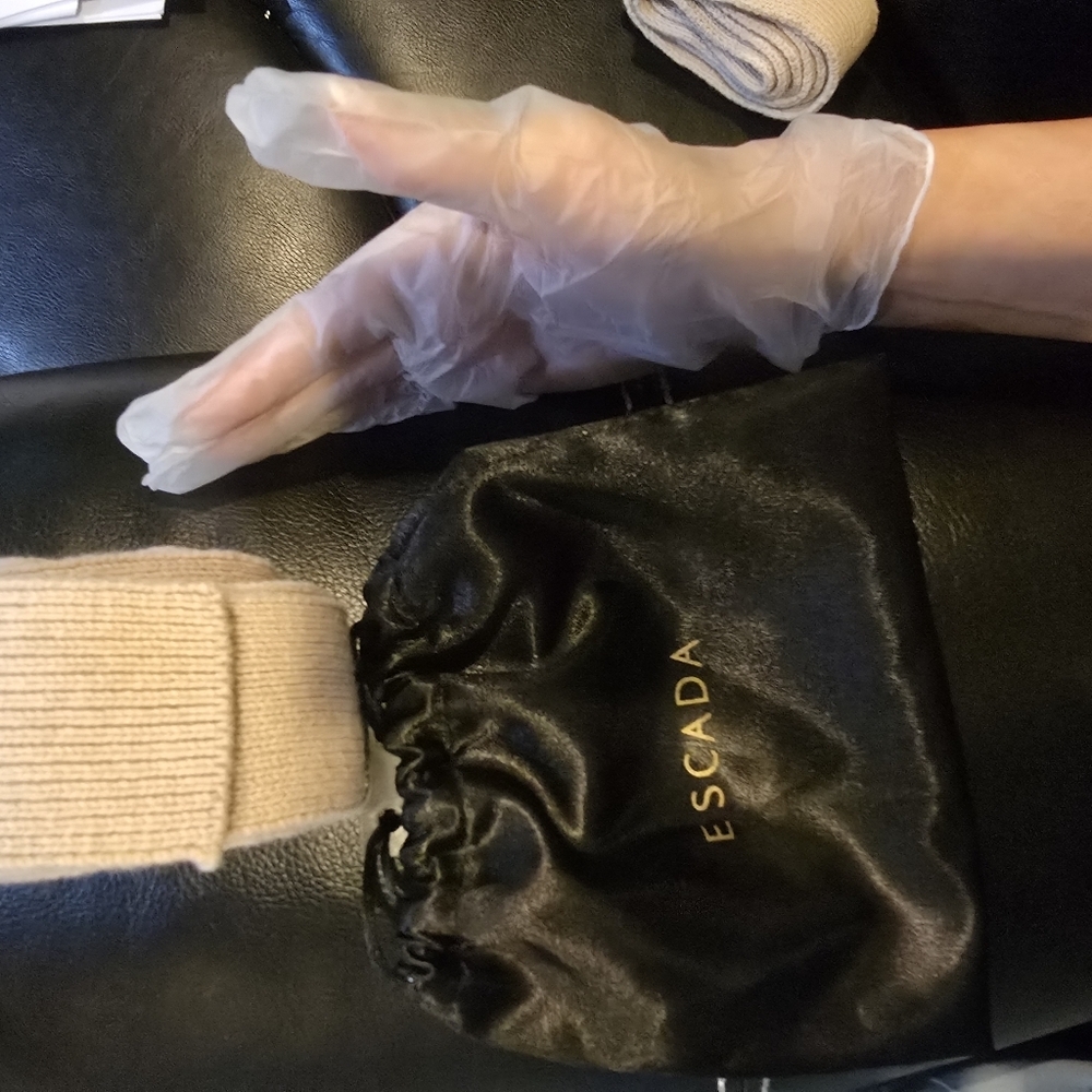 Reserved for Customer 3 Escada Cashmere Belts Bundle Purchase @Yolandataylo486 - Picture 4 of 14